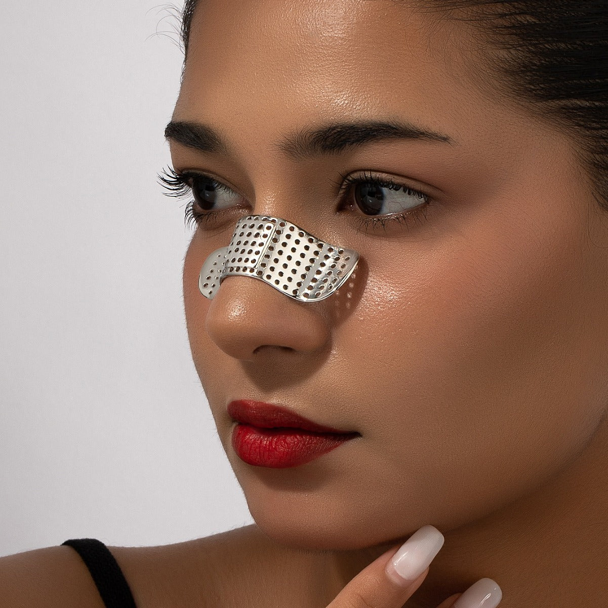 Non punching mechanical wind band adhesive for nose bridge and nose decoration nose ring